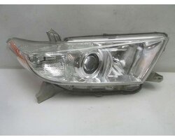 Фара TOYOTA HIGHLANDER 10-13 RH