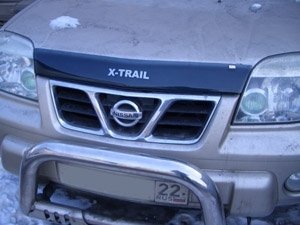 Дефлектор капота Nissan X-Trail (Ниссан Икстрейл) (2001-2006)(с надписью) (темный), SNIXTR0112L