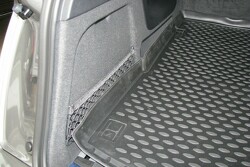 Коврик в багажникник Audi Q7 кросс. 06> (полиуретан)