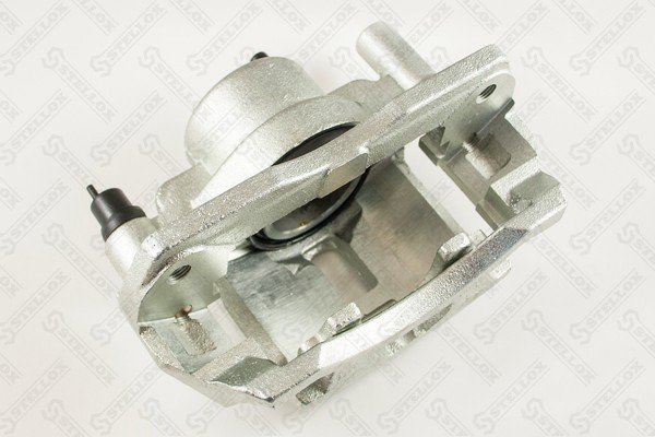 Суппорт тормозной передний правыйMazda 323/626/MX-6/Premacy/Xedos 6 1.6-2.5/2.0D 97-04