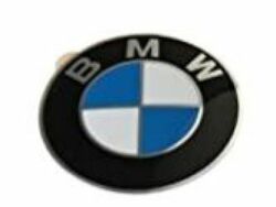 Эмблема фирмы BMW с клеящейся пленкой